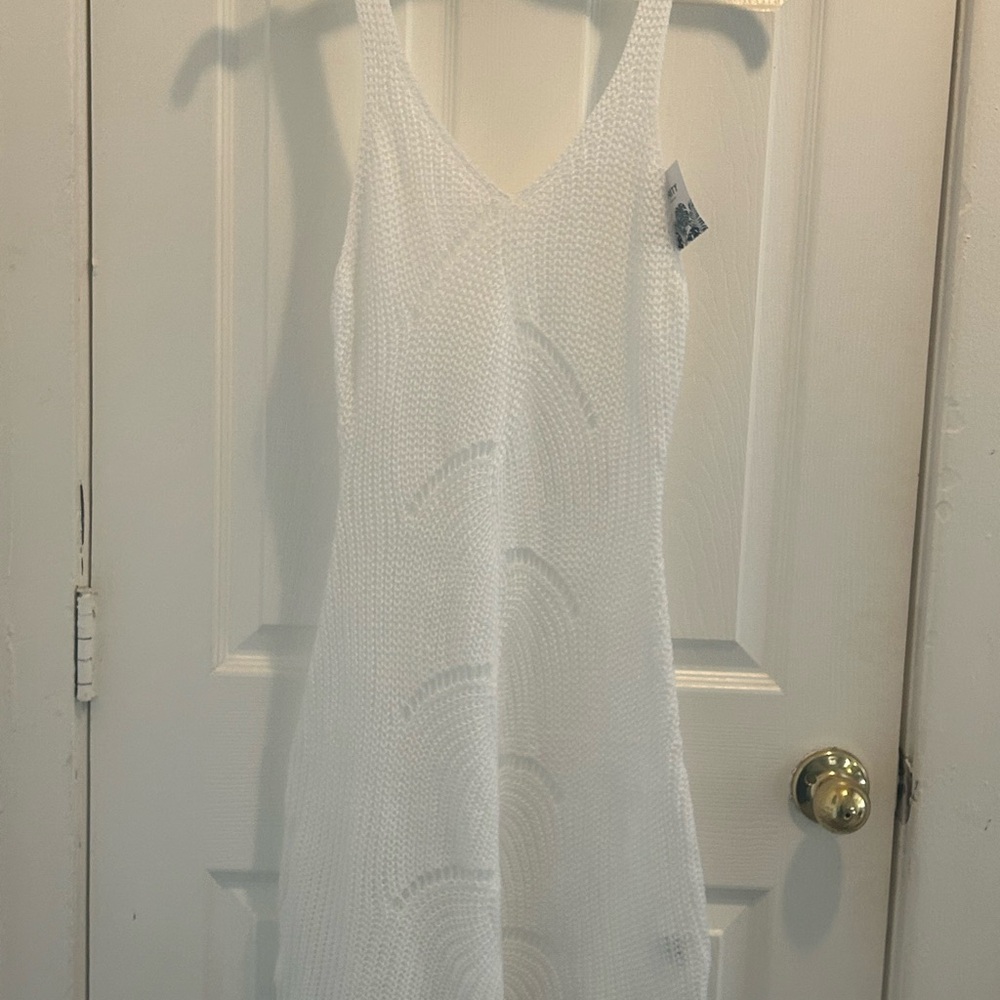 New! Neck Beach dress